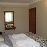 Rosy Hotel apartamentowy 3*