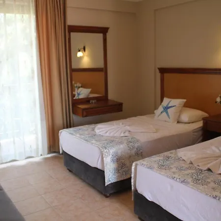 Rosy Apartahotel