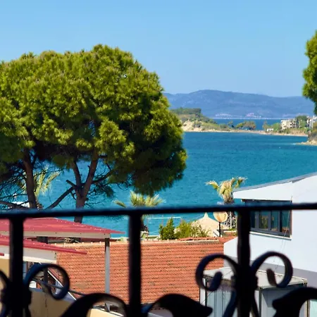 Rosy Apartahotel